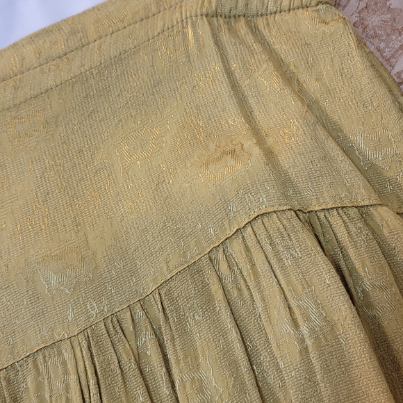 Ladies 2 PC Skirt Set - Picture 5 of 16